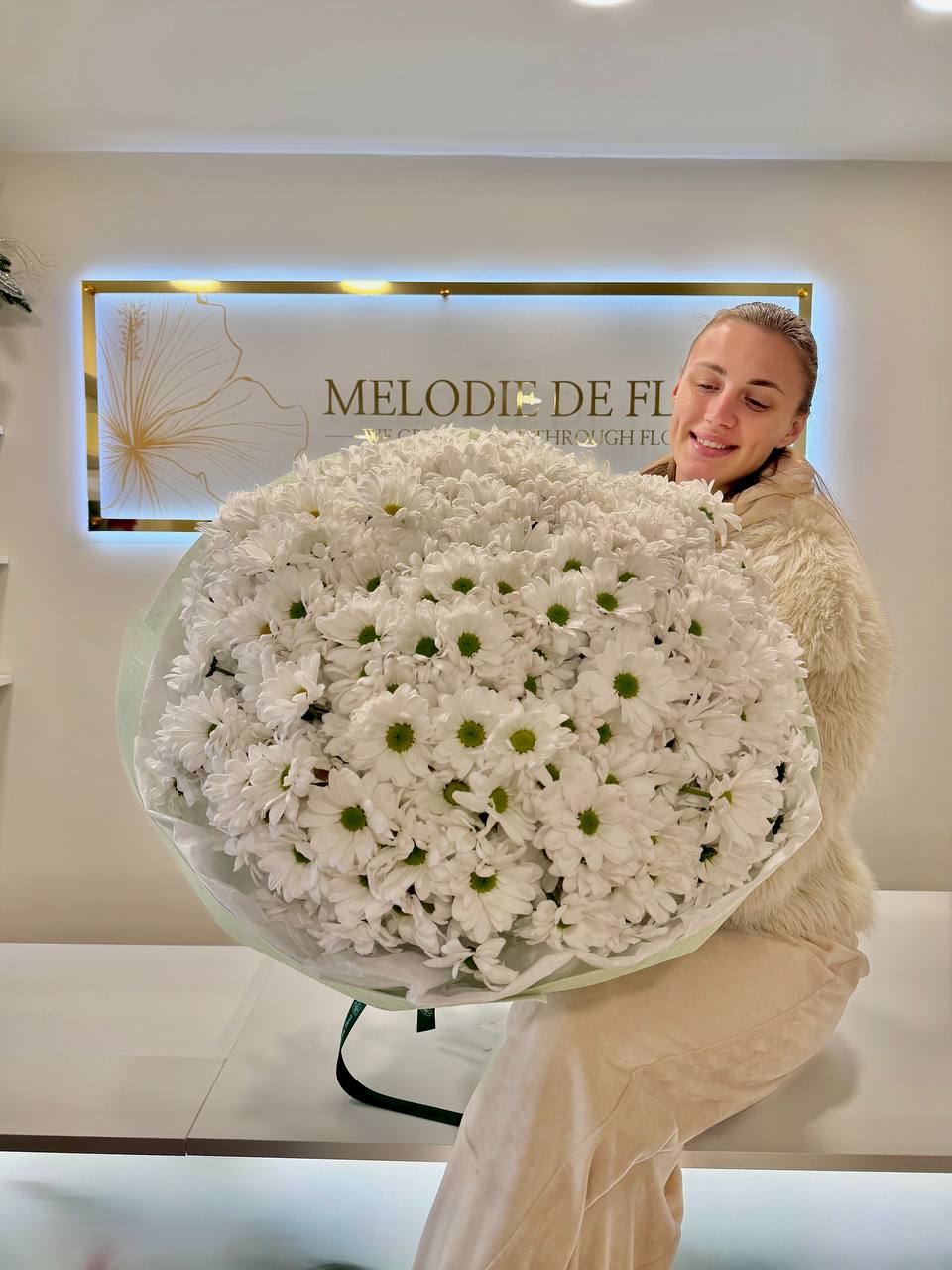 “WHITE BLOSSOM”
