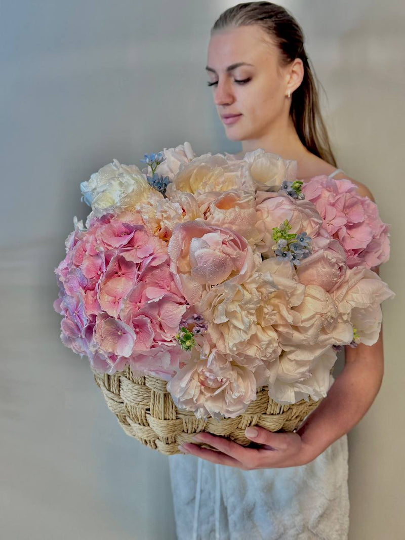 “BLUSH PEONY CLOUD”