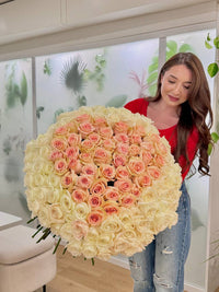 “HEART OF ROSES”